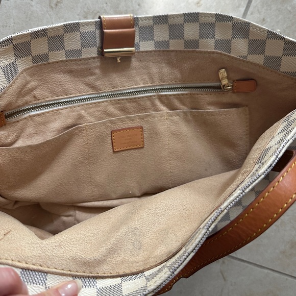 Preowned stylish trandy bag purse made in China - Picture 5 of 9